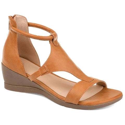 Dame Sandaler