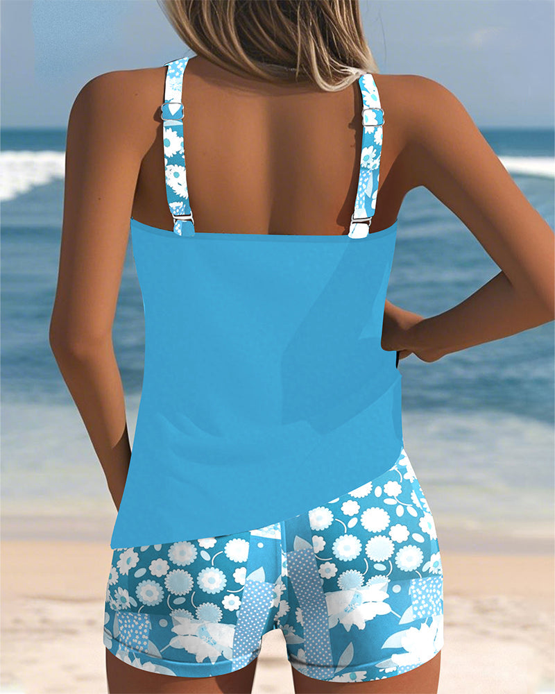 Laura | Sporty Bikini Sett med Printede Shorts