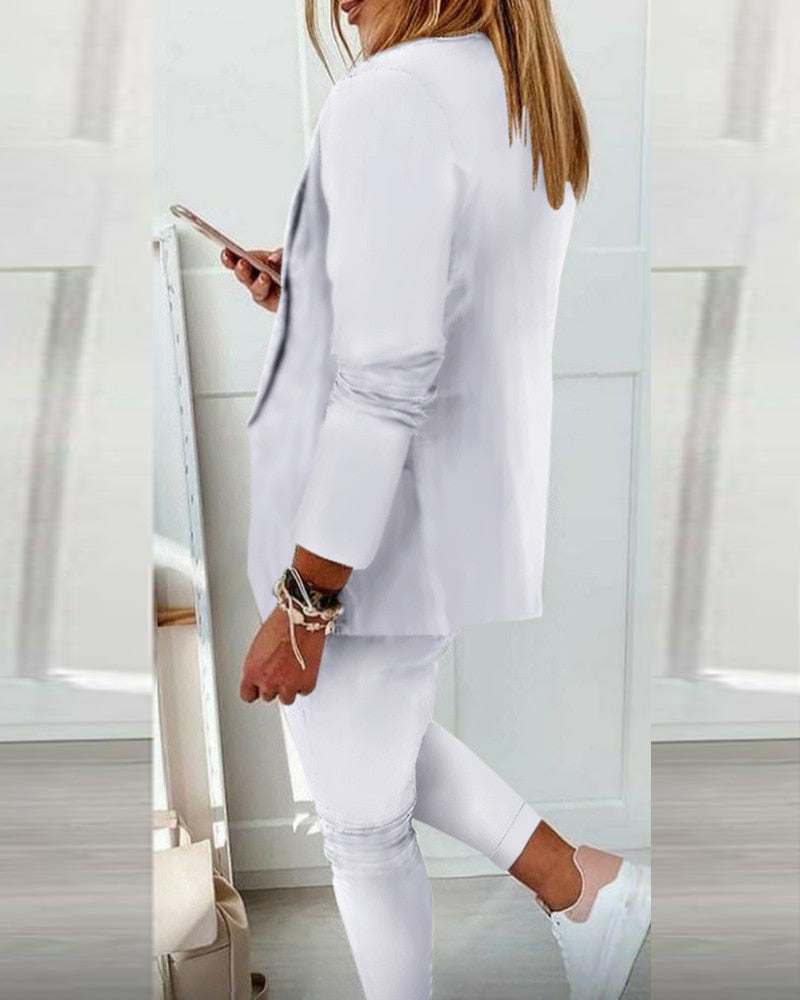 Elegant Dameblazer for Kontor og Hverdagsbruk