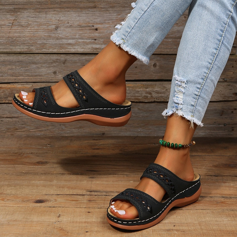 Dame Sandaler