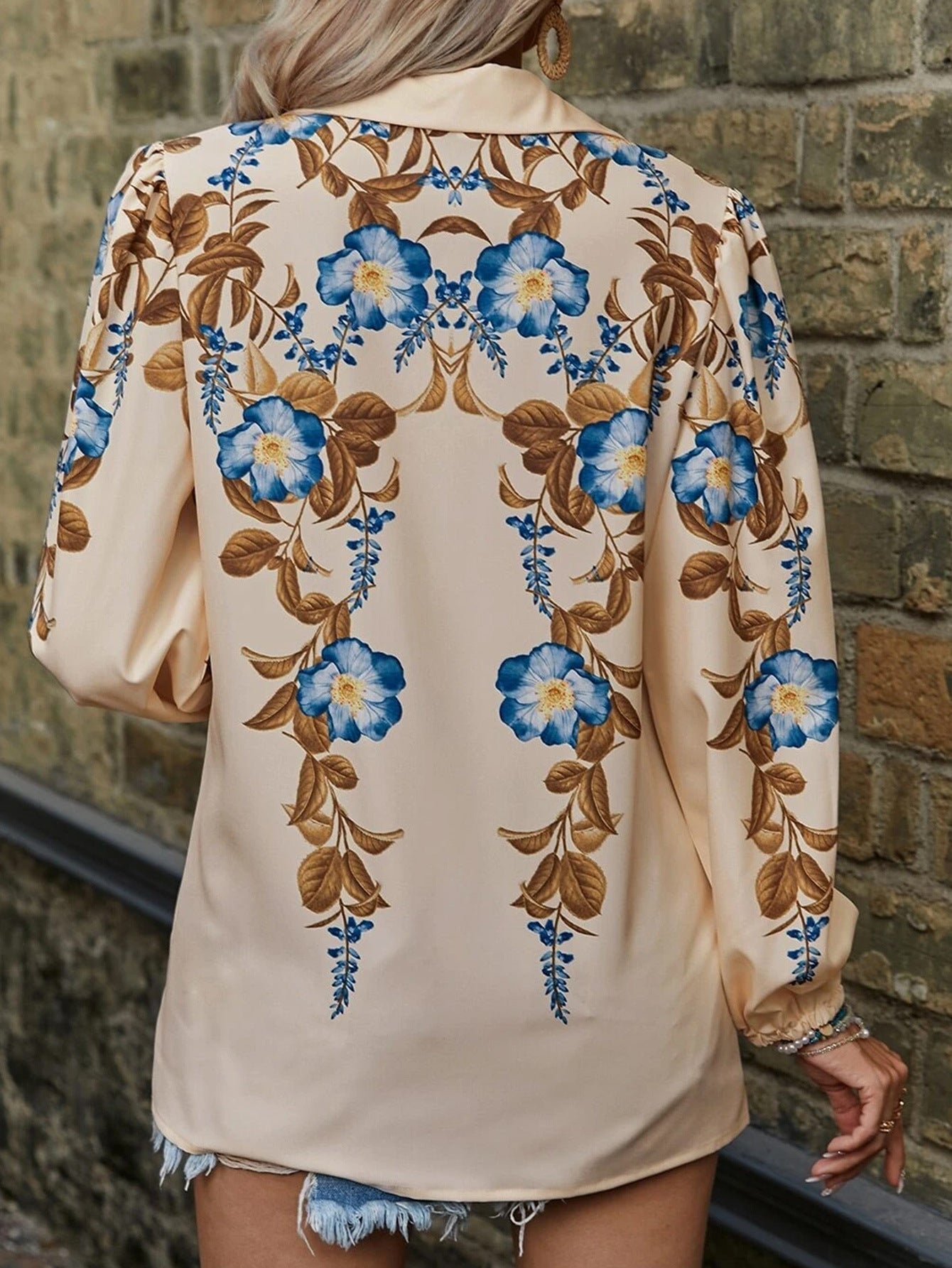 Alma | Langermet Damebluse med Blomstermønster