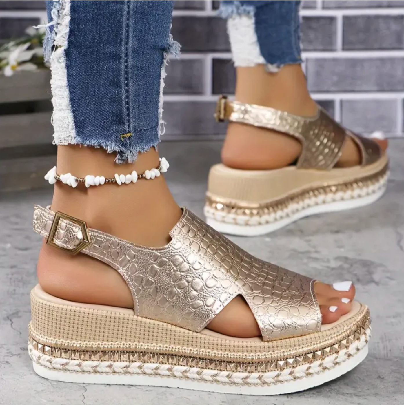 Dame Sandaler