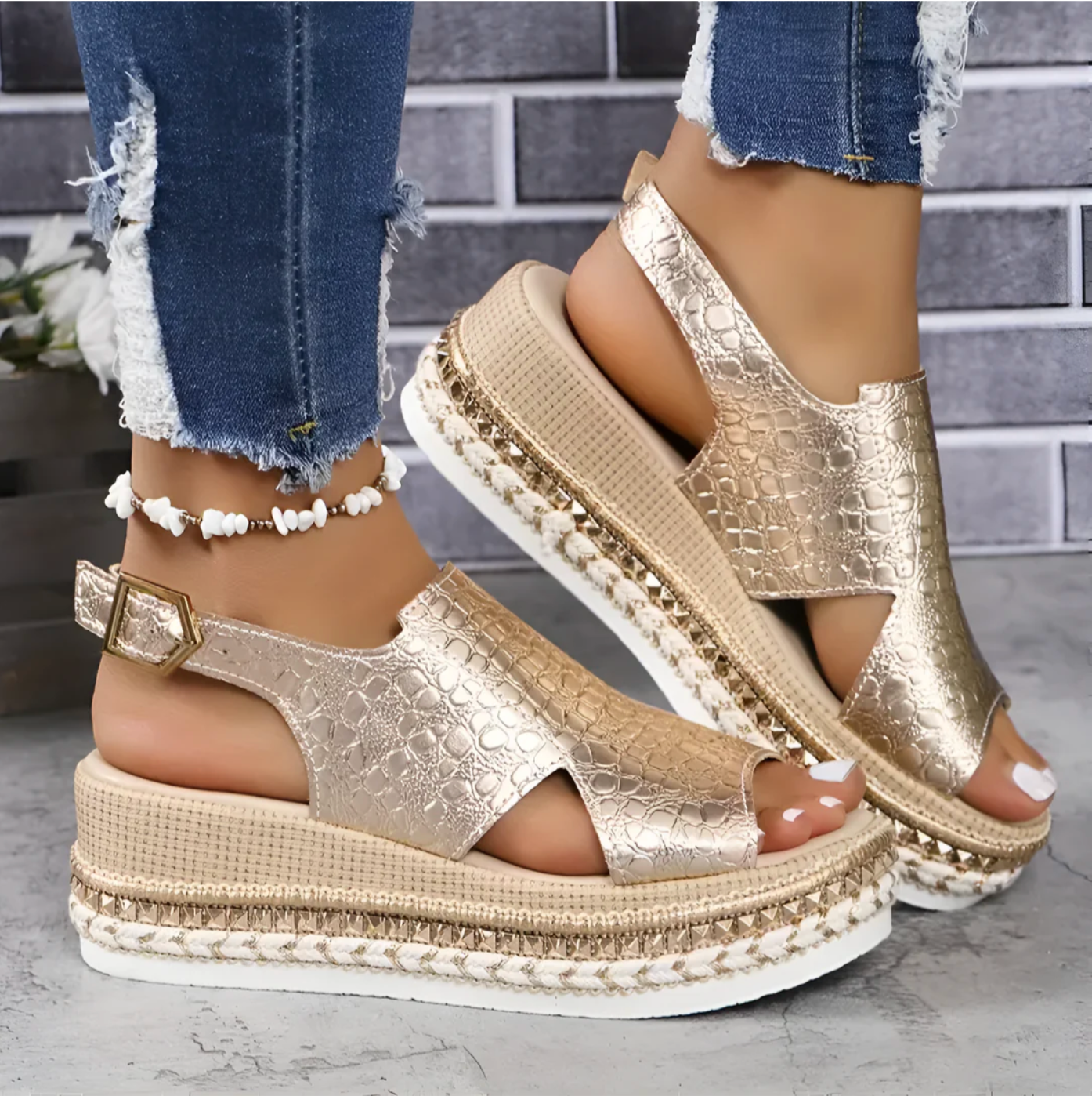 Dame Sandaler