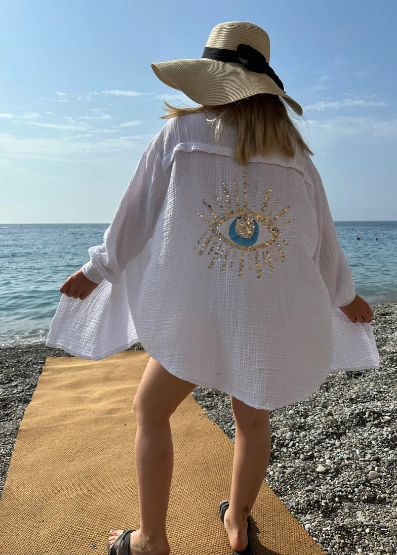 Sofie | Dame Oversize Skjorte med Brodert Rygdetalj