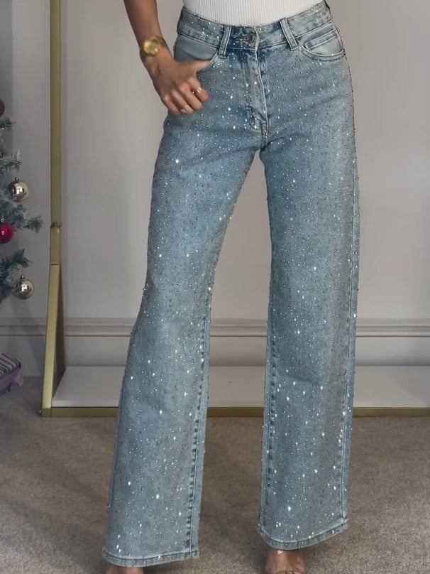 Damejeans med Glitrende Detaljer for Fest