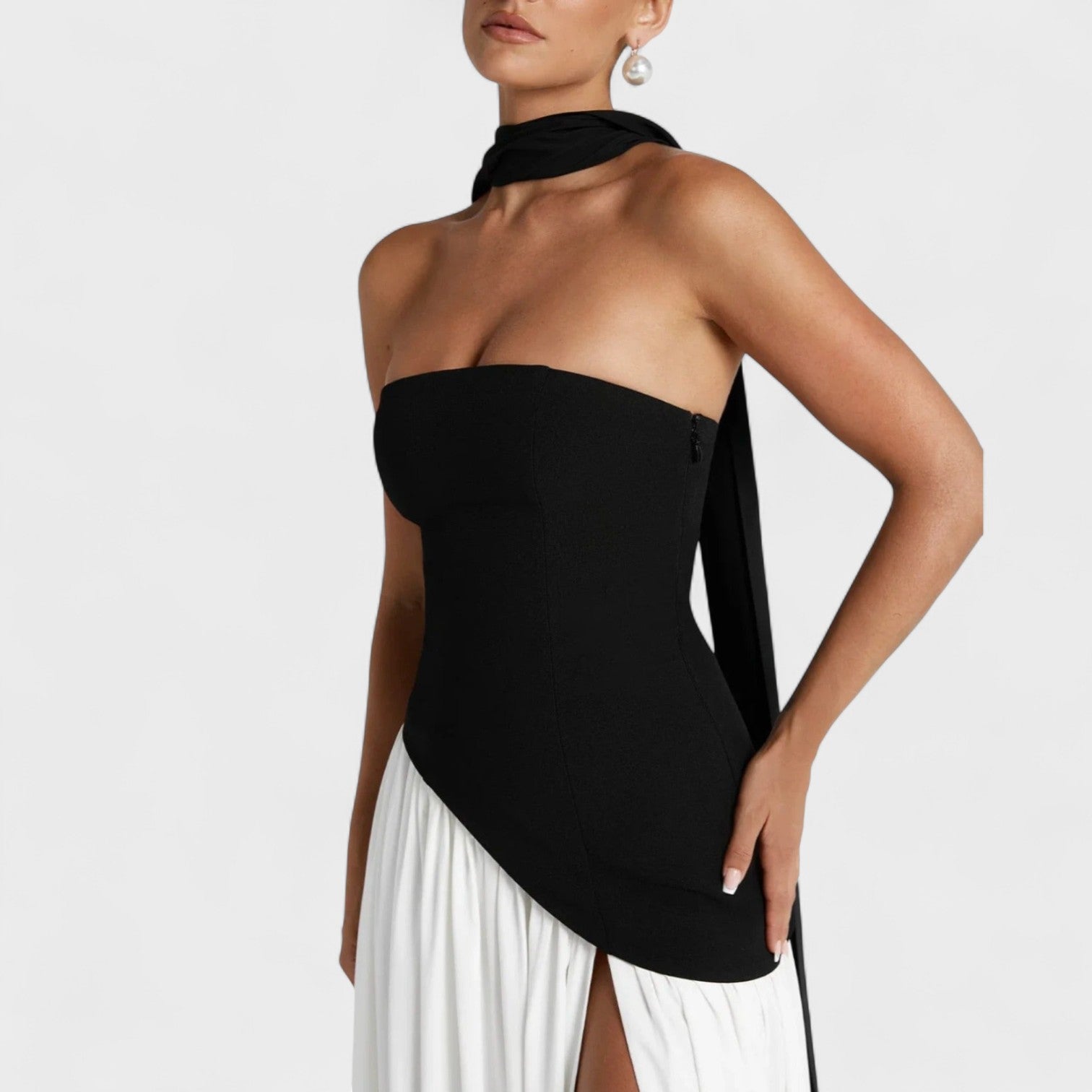 Elegant Festkjole i Eksklusivt Design